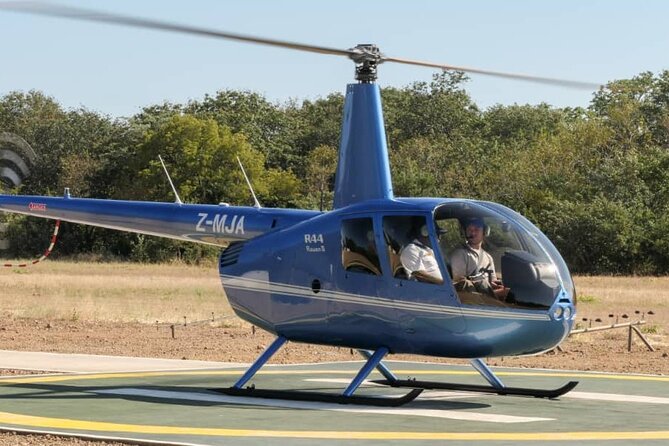 13-15 minutes Private Short Helicopter Flight - Who will get the most from this flight