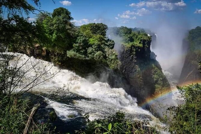 3 Days Tour at Chobe Park and Victoria Falls with Airport Pickup - Who should book this experience?