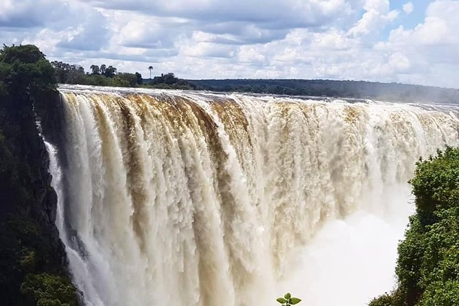 4 Days Victoria Falls Zimbabwe with Chobe National Park Safari Botswana and Livingstone Zambia - What the $1,200 package really gives you