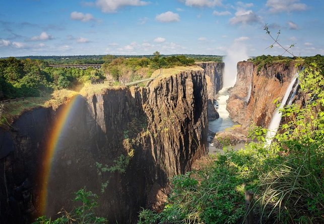 8 Day Highlights Of Botswana & Victoria Falls Overland Tour - Key points at a glance