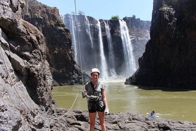 Abseiling at Victoria Falls - What the 110-meter descent feels like