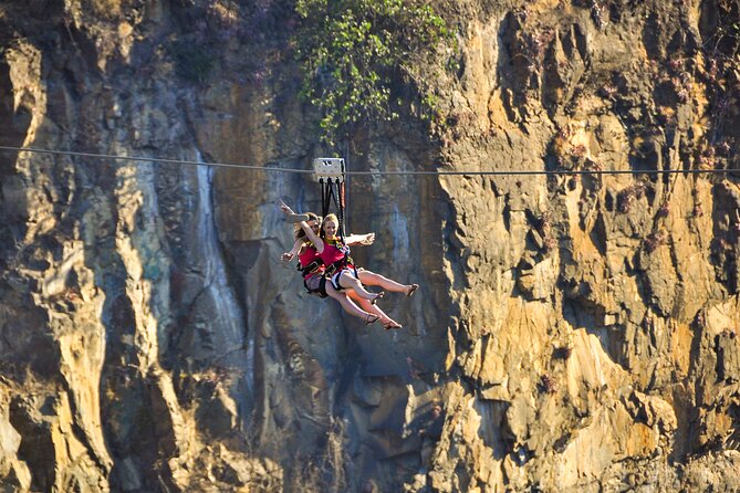 BigAir Experience: Bungee,Swing & Slide from Victoria Fall Bridge - How safe and organized does it feel?