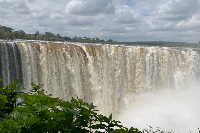 Bulawayo to Victoria Falls Transfers - Leaving Bulawayo and settling into the road