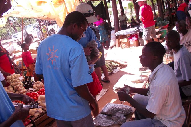 Chinotimba Township Tour (Zimbabwe) - The school visit depends on the calendar