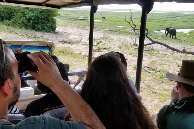 Chobe Day Trip from Victoria Falls, Zimbabwe - The return to Zimbabwe around 4:30 PM
