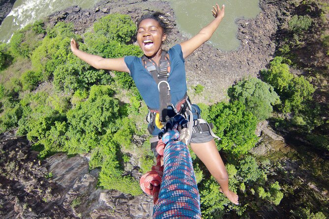 Gorge Swing (Zimbabwe) - Hotel pickup and where the transfer applies