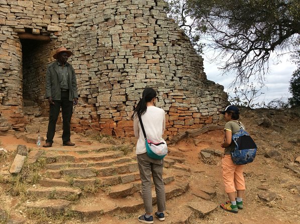 Great Zimbabwe Ruins Tour from Bulawayo with Picnic Lunch ! - Setting out from Bulawayo before the heat