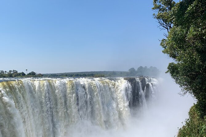 Guided Tour of the Falls Rainforest - Paying at the national park entrance