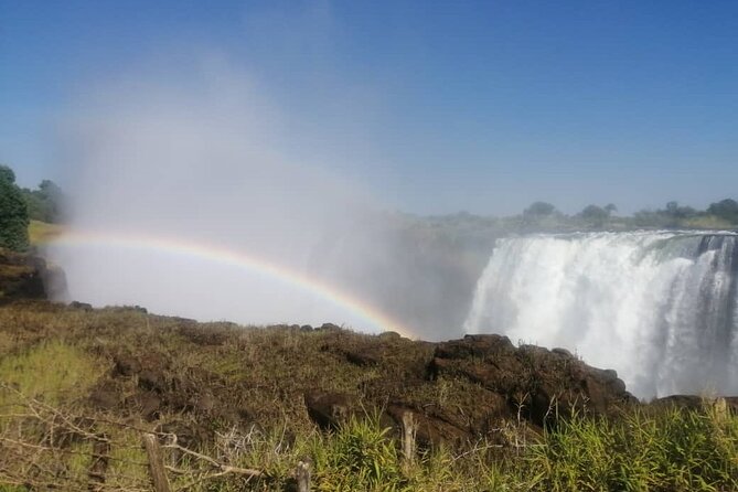 Guided Tour of the Falls (Zimbabwe side) - Small groups and pickup details