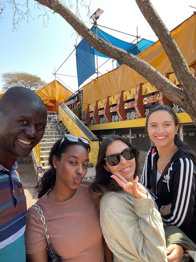 HARARE CITY TOUR ADVENTURES !! - Pickup, transport, and the pace of the day