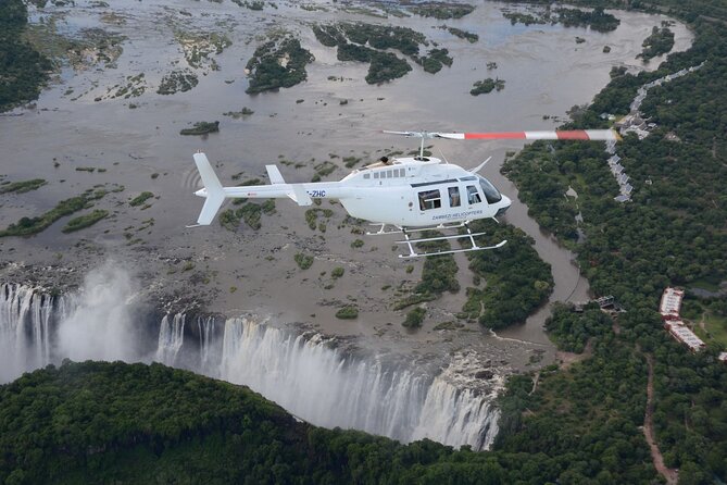 Helicopter Flight+window Seat Guarantee over the Victoria Falls - Practical limits you should take seriously