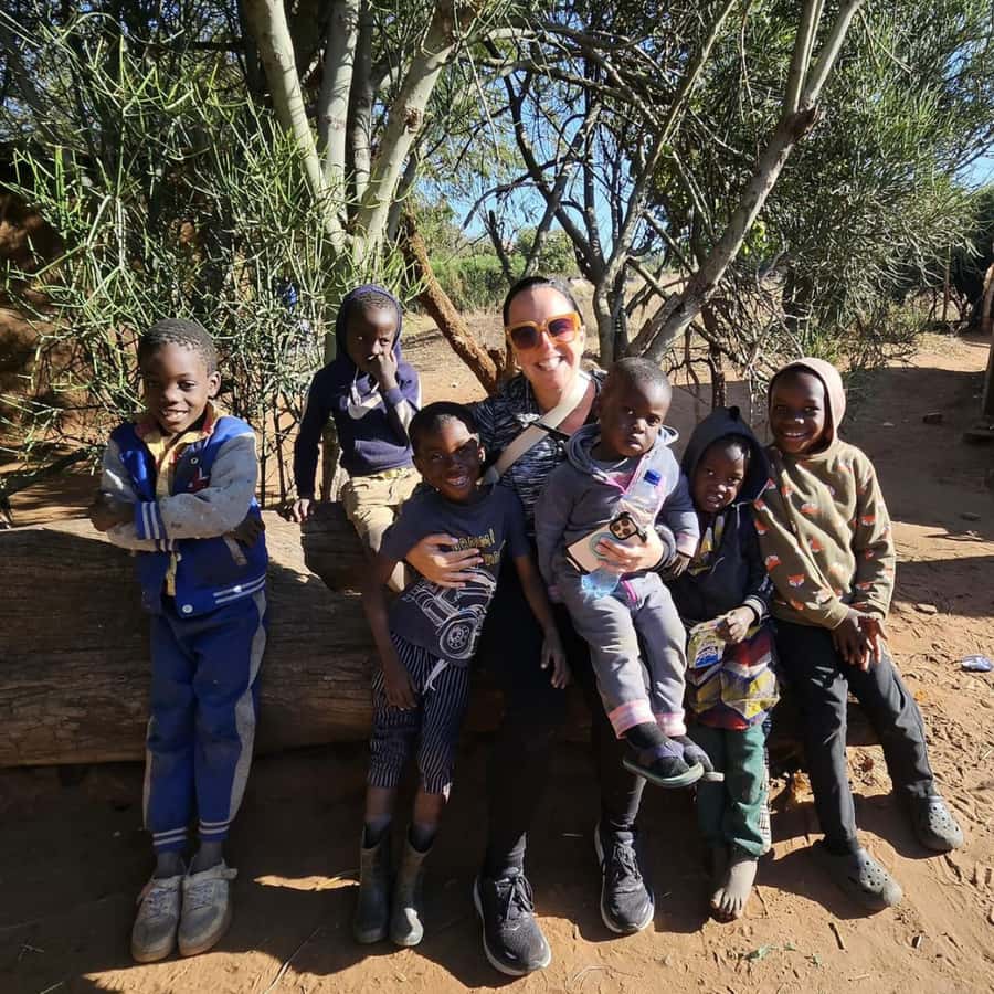 Livingstone: Amazing Traditional Village & Dance Culture - A village visit with a clear local purpose