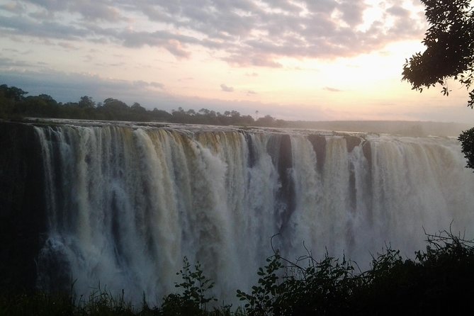 Livingstone Victoria Falls Tour Zambia And Zimbabwe Combo - The one-hour Livingstone Museum visit