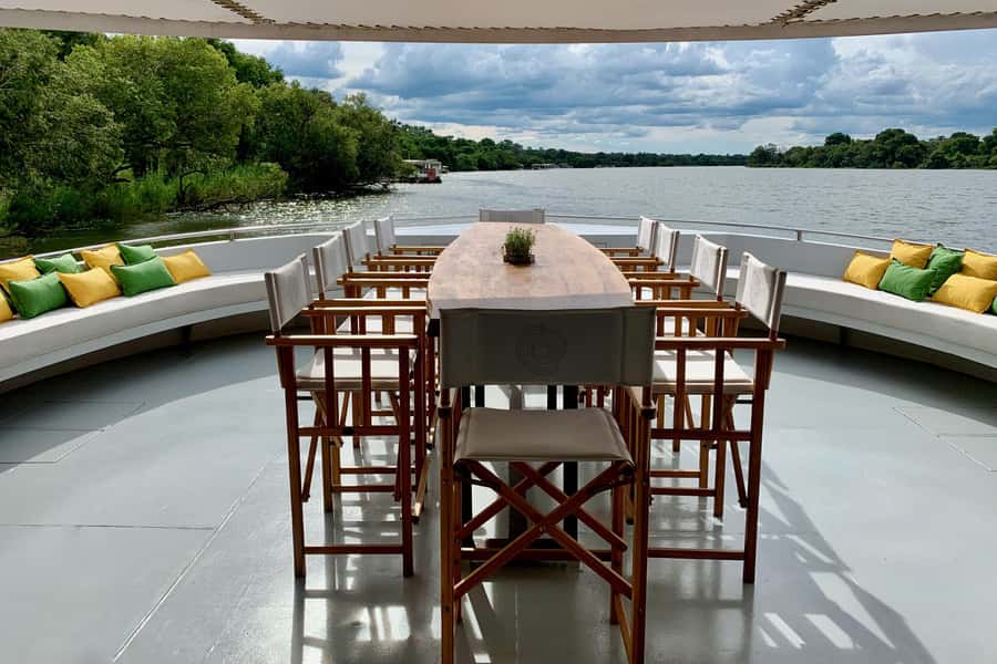 Luxury Sunset Dinner Cruise with 4-Course Meal - Wildlife watching from the river