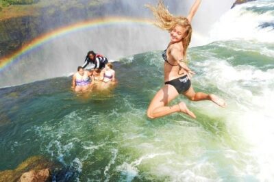 Small-Group Devil’s Pool and Livingstone Island Tour