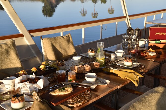 Sunrise Cruise on the Zambezi River - Breakfast served while the river moves
