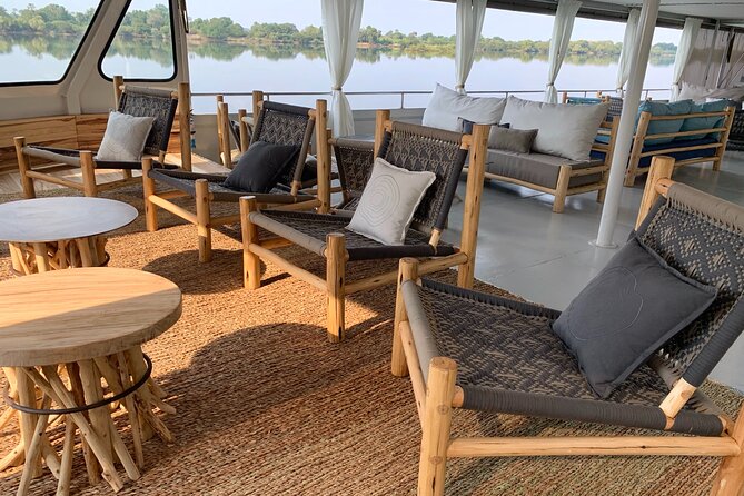 Sunset Cruise Zambezi Explorer & The Eatery Dinner (Combo) - Seating matters more than you might expect