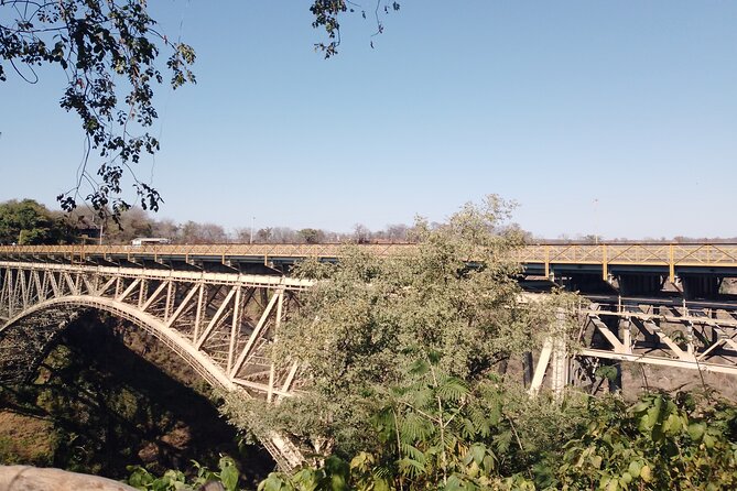 The Tram Bridge Tour in Victoria Falls - Refreshments, pacing, and the overall feel