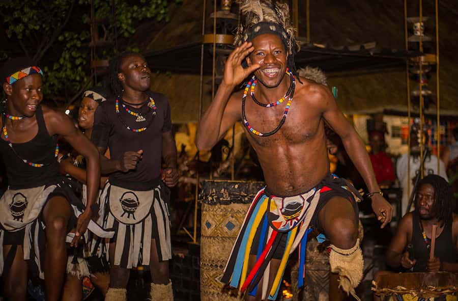 Victoria Falls: Boma Dinner and Drum Show - Key points before you book