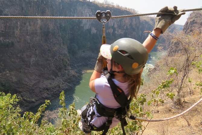 Victoria Falls Canopy Tour (Zimbabwe) - What to wear and carry
