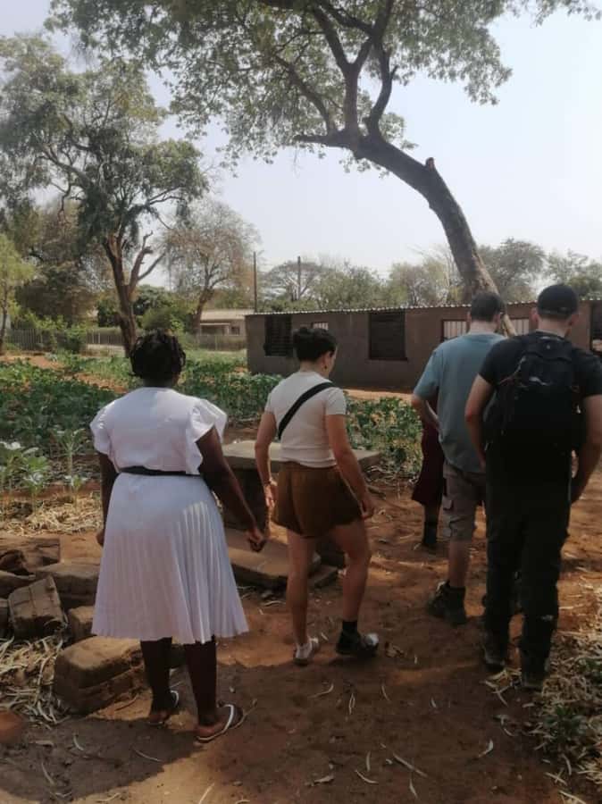 Victoria Falls: Chinotimba Township Tour with a Local Guide - The short ride from the resort district