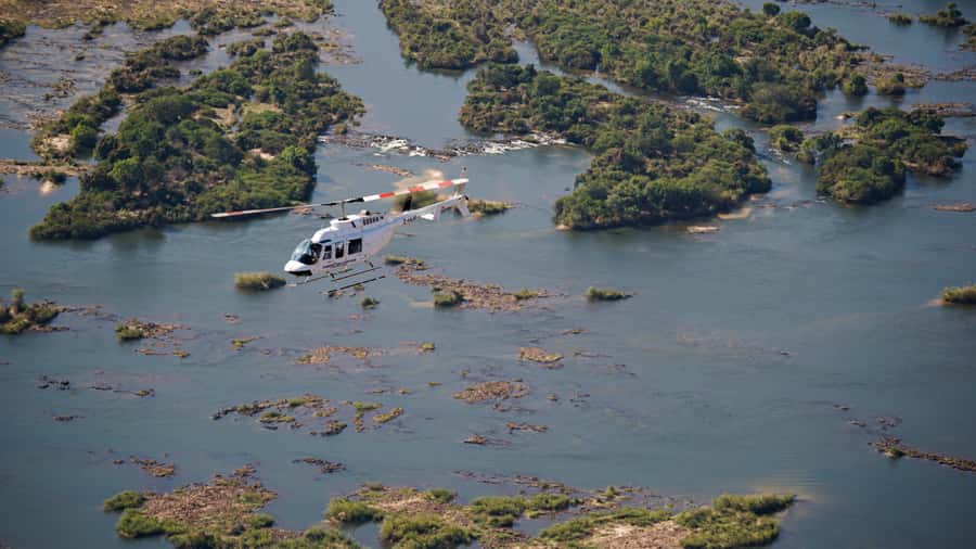 Victoria Falls:Explore the Zambezi Helicopter Experience - The 30-minute pickup from Victoria Falls