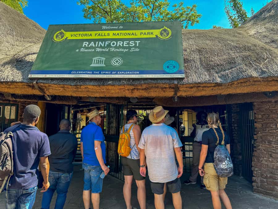 Victoria Falls: Guided Tour of the Victoria Falls - Why a guided Victoria Falls walk is worth your time
