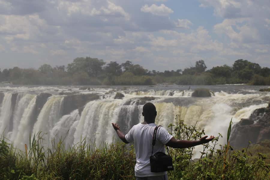 Victoria Falls Guided Tour with High Tea - The real cost: $118 before extras