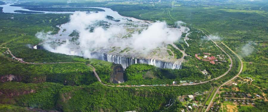 Victoria Falls Guided Tour Zimbabwe & Zambia From Both Sides - Key points at a glance