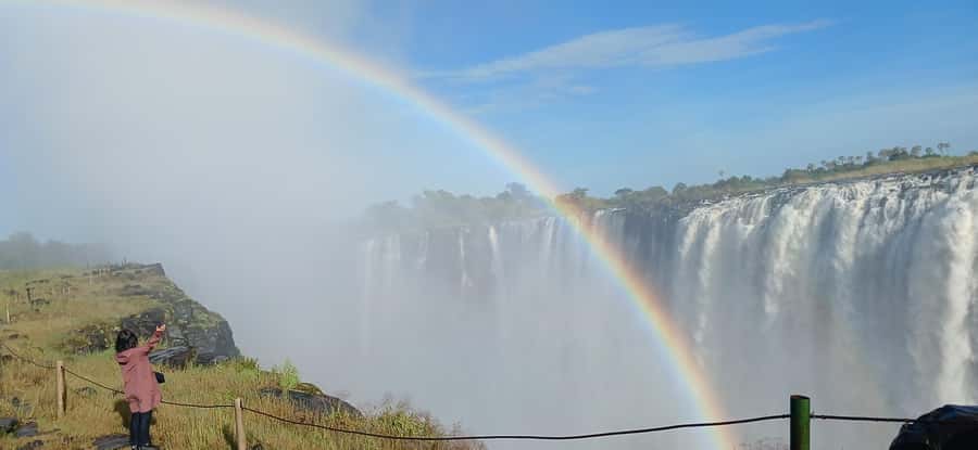 Victoria Falls: Guided Walking Tour - Rainbow Falls and the highest point