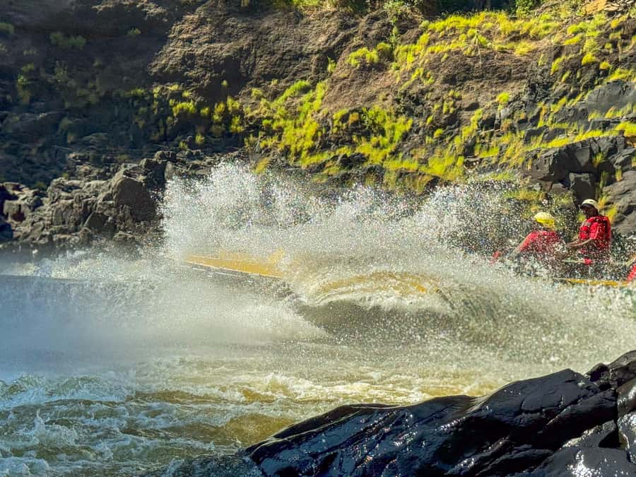 Victoria Falls: Jetboat Adventure Experience - How to prepare for the wet ride and long climb