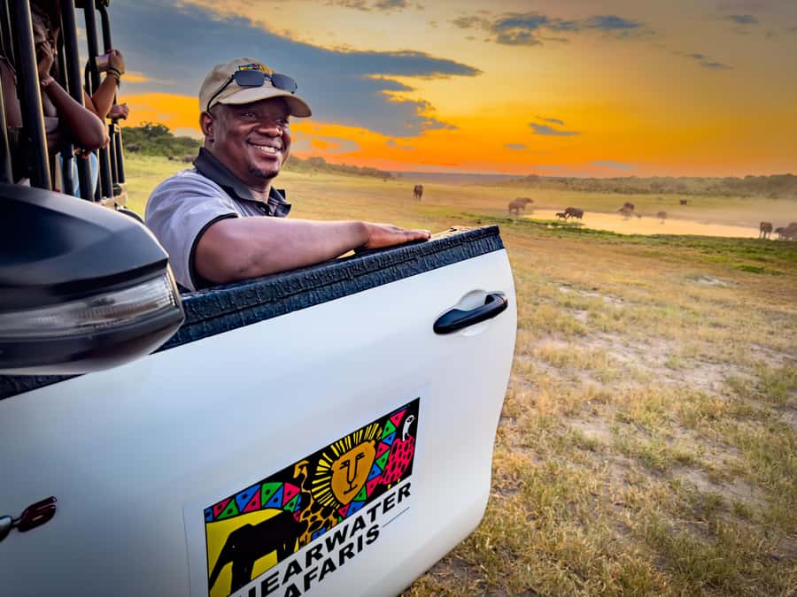 Victoria Falls: Night Game Drive Zambezi National Park - Three hours of searching after sunset
