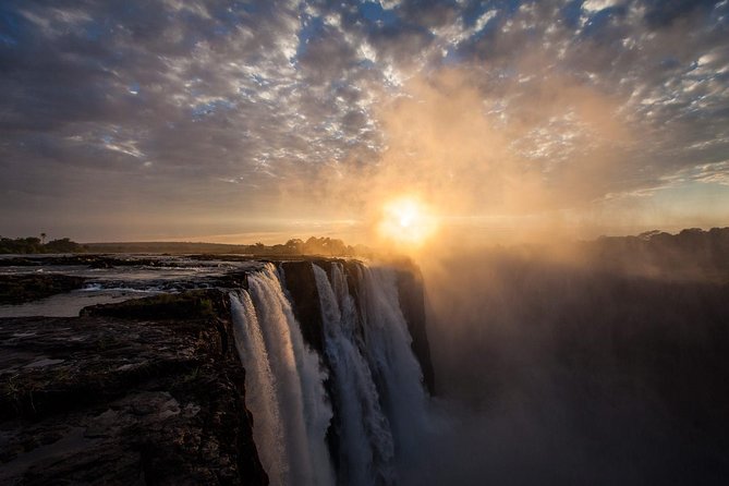 Victoria Falls Private Guided Sunrise Tour - The 5:45 a.m. pickup and small-group setup