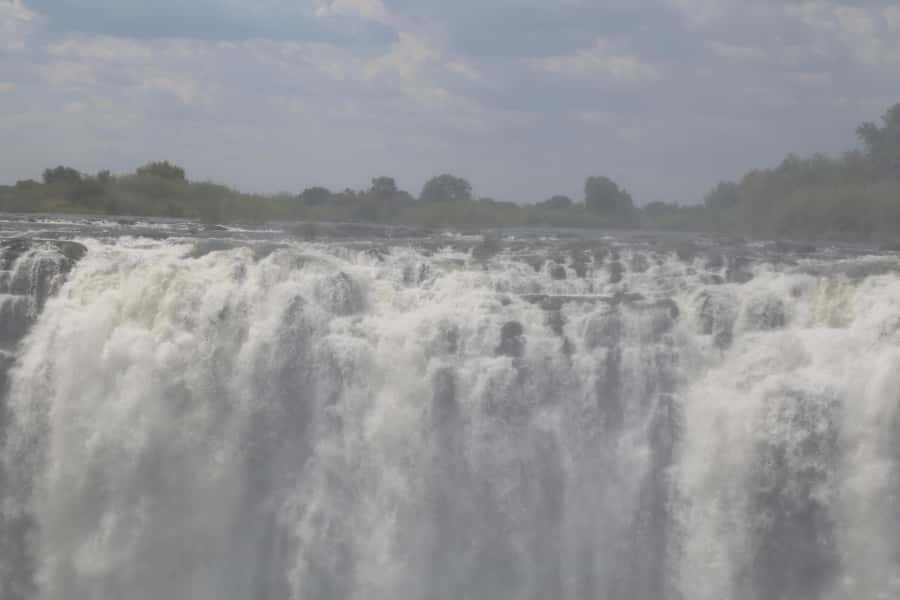 Victoria Falls: Private Guided Tour of the Waterfalls - Three hours among the viewpoints
