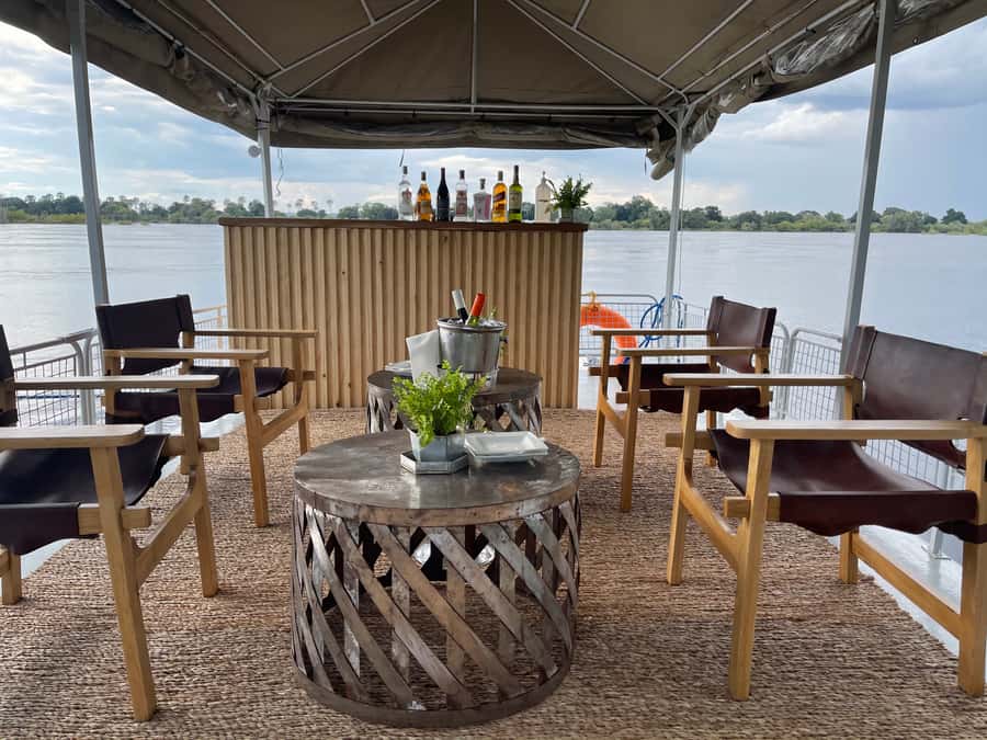 Victoria Falls: Private Sunset Cruise on the Zambezi River - Who will enjoy this most