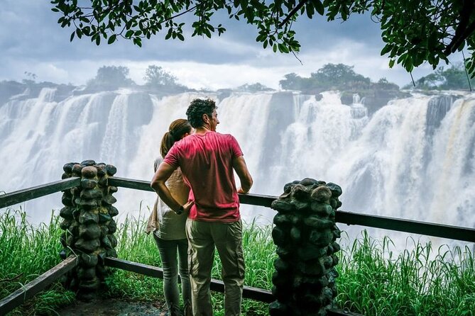 Victoria Falls : Scenic Day Tour, Lunch & Helicopter Flight - The four-kilometer walk beside the falls
