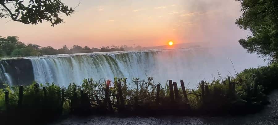 Victoria Falls Scenic Day Tour with Lunch & Helicopter Tour - How the $265 price works out