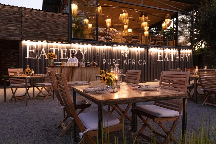 Victoria Falls: Sunset Cruise and Dinner at The Eatery - Wildlife sightings along the river