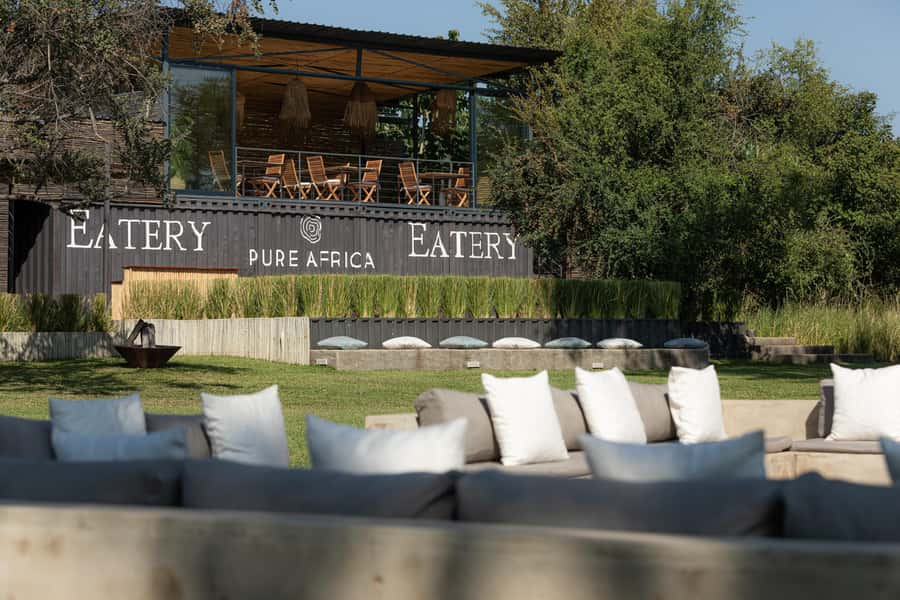 Victoria Falls: The Eatery Lunch Experience - Choosing your table beneath trees and umbrellas