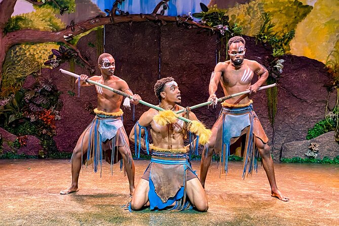 Victoria Falls Theatre Featuring Simunye: The Spirit of Africa - What happens during the one-hour show