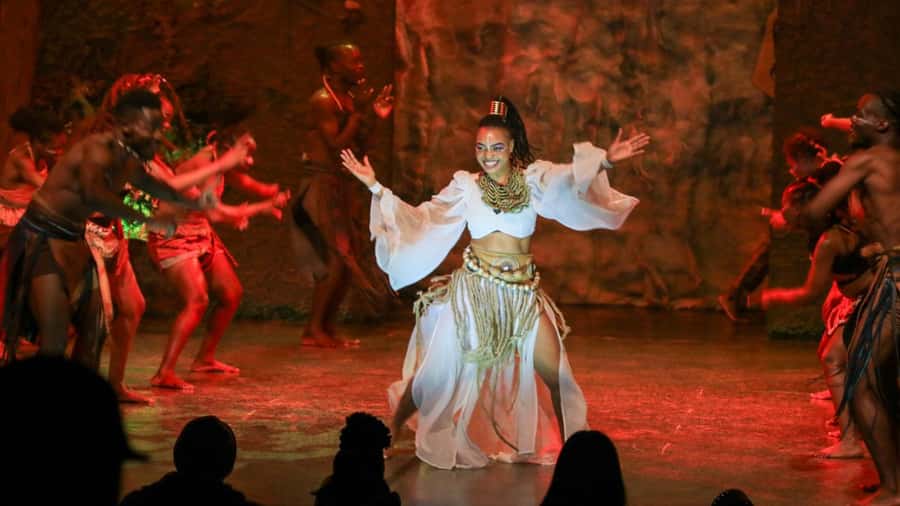 Victoria Falls:Theatre Simunye The Spirit of Africa,Zimbabwe - Why Simunye Adds Something Different to Victoria Falls