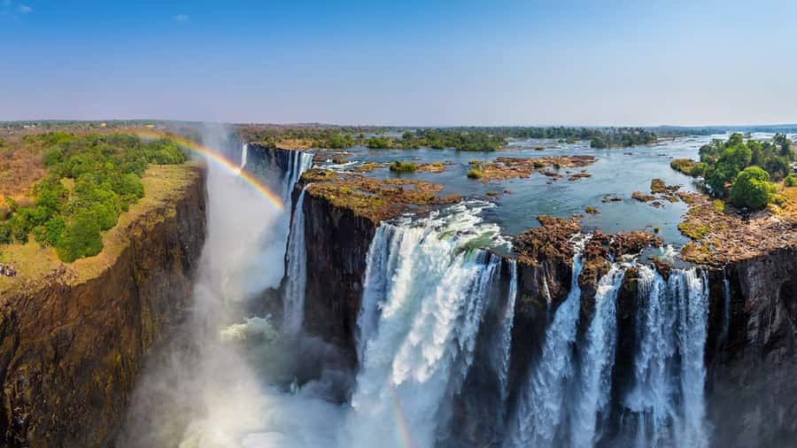 Victoria Falls Town: Victoria Falls Guided Sunrise Tour - Hotel pickup and the early start