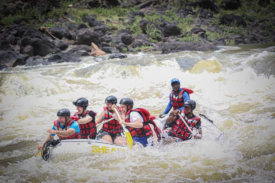 Victoria Falls: Whitewater Rafting Experience - Why the Zambezi rafting route is so demanding