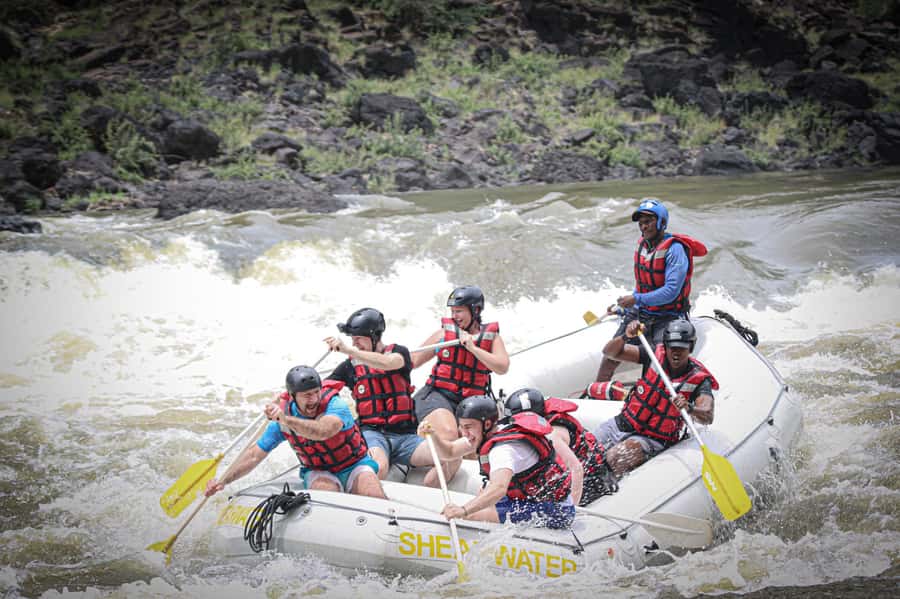 Victoria Falls: Whitewater Rafting Experience - Lunch, beer, and the value of the final stop
