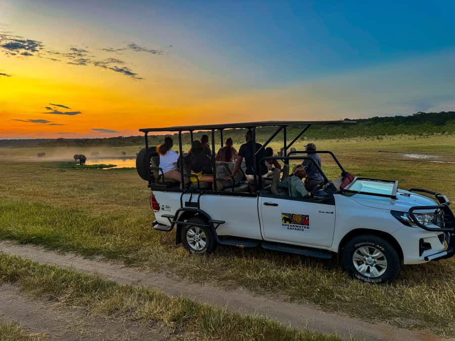 Victoria Falls: Zambezi National Park Game Drive - The riverside refreshment stop