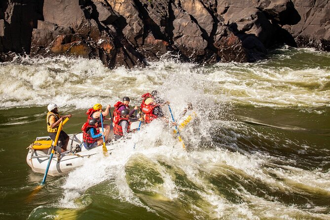Whitewater Rafting on the Zambezi River from Victoria Falls - Lunch, photos, and the return to Victoria Falls