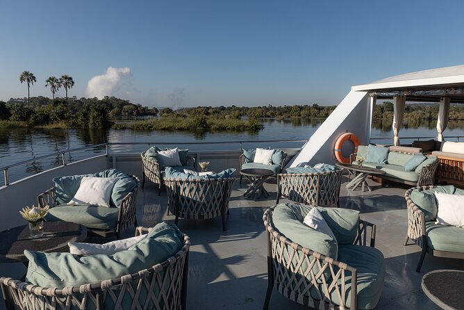 Zambezi River Sunset Cruise Plus Potjie Dinner Experience (Combo) - Canapes, drinks, and the three-course potjie dinner