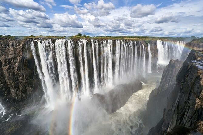 Zimbabwe & Zambia side Private Guided Tour of the Falls - The real price is closer to $149 per person